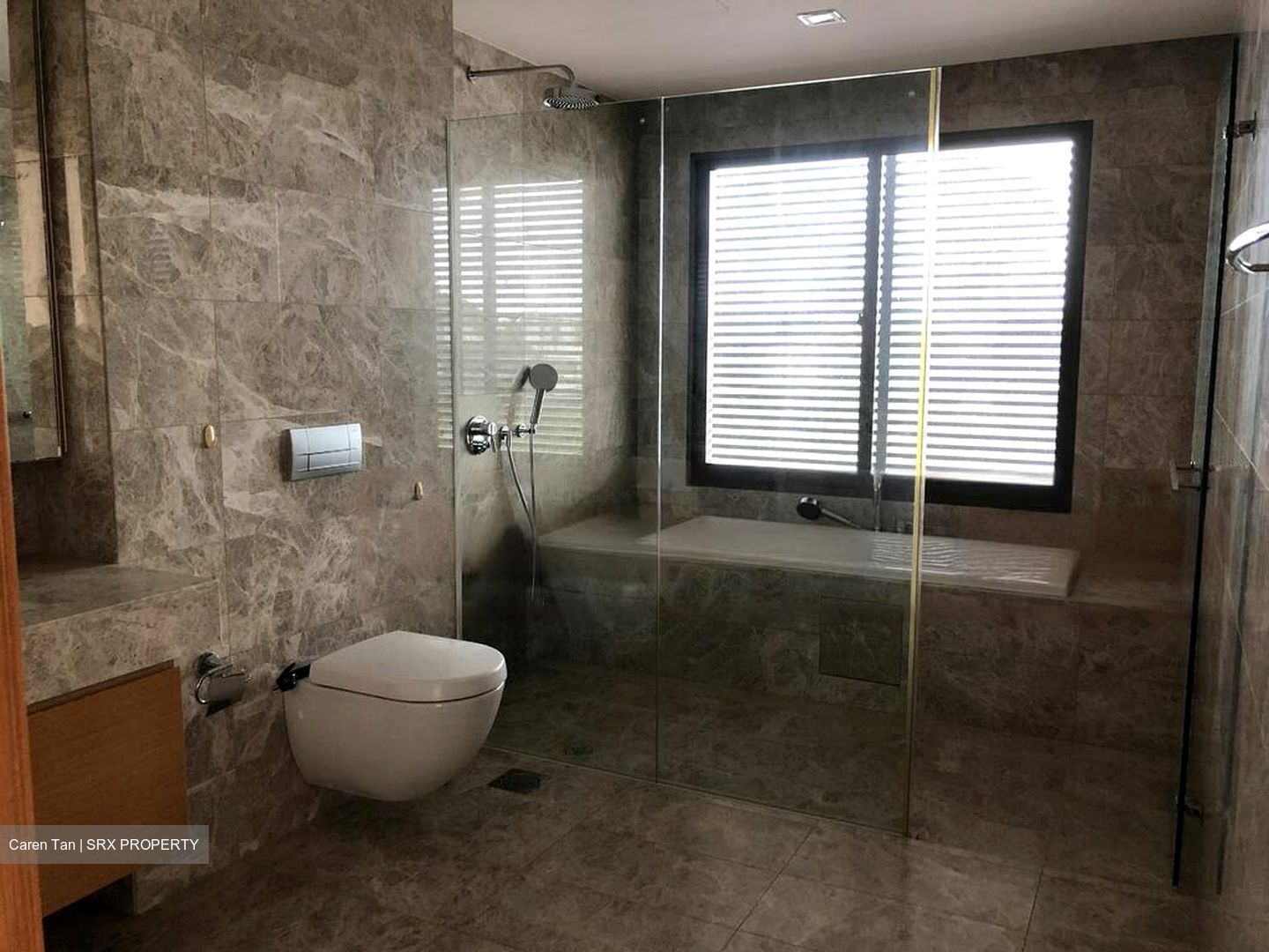 Paradise Island (D4), Detached #460118531